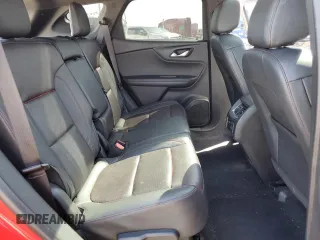 2021 Chevrolet Blazer RS z VIN 3GNKBERS8MS568099, wystawiony jako Copart lot #52460145 z przebiegiem 72 984 mil mil oraz Szkoda całkowita • Salvage title. Historia ofert i sprzedaży dostępna na DreamBid. Obrazek 10.