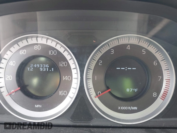 2013 Volvo S80 3.2L z VIN YV1940AS5D1168657, wystawiony jako IAAI lot #39945438 z przebiegiem 249 336 mil mil oraz . Historia ofert i sprzedaży dostępna na DreamBid. Obrazek 7.