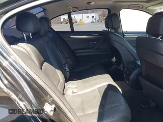 2013 BMW 5 Series 528i with VIN WBAXG5C50DDY35638, listed as a IAAI auction lot 39657715 with 139,765 mi miles and . Bid and sale history available at carsss.com. Image 8.