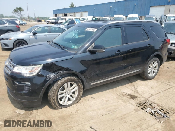 2018 Ford Explorer XLT z VIN 1FM5K8D83JGB83574, wystawiony jako Copart lot #64548545 z przebiegiem 89 375 mil mil oraz Czysty tytuł • Clean title. Historia ofert i sprzedaży dostępna na DreamBid. Obrazek 1.