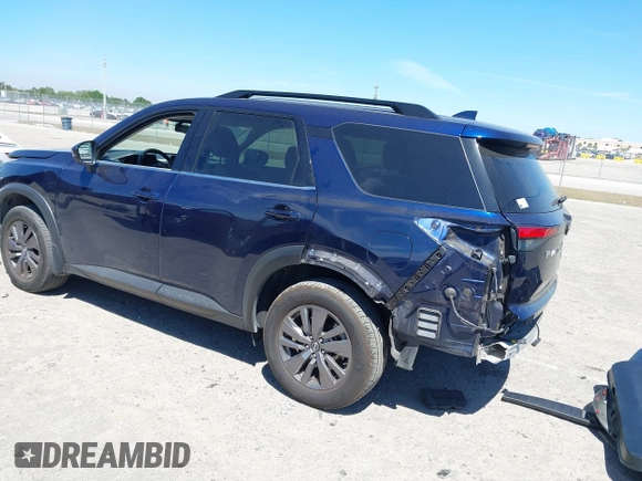 2022 Nissan Pathfinder SV with VIN 5N1DR3BAXNC239233, listed as a IAAI auction lot 41858513 with 32,632 mi miles and . Bid and sale history available at DreamBid. Image 3.