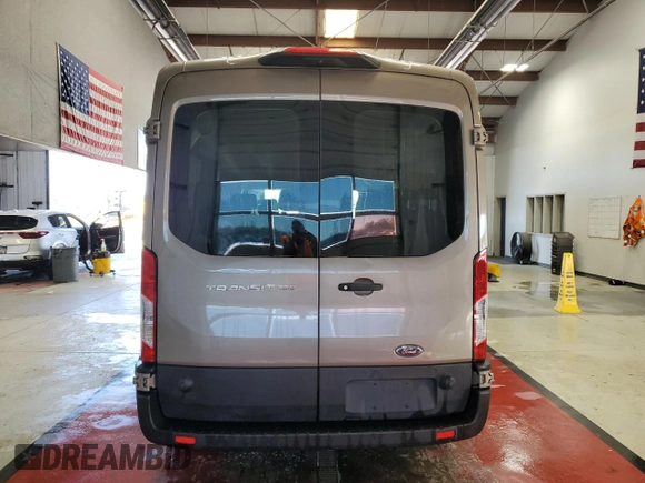 2020 Ford Transit Passenger XL z VIN 1FBAX2C86LKB06933, wystawiony jako Copart lot #57528065 z przebiegiem 46 721 mil mil oraz Szkoda całkowita • Salvage title. Historia ofert i sprzedaży dostępna na DreamBid. Obrazek 6.