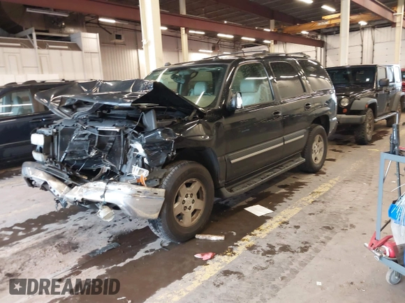 2004 Chevrolet Tahoe LS with VIN 1GNEC13TX4R300419, listed as a IAAI auction lot 41848279 with 38,252 mi miles. Bid and sale history available at carsss.com. Image 18.