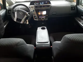 2015 Toyota Prius Two z VIN JTDZN3EUXFJ032995, wystawiony jako Copart lot #59794985 z przebiegiem 86 451 mil mil oraz Szkoda całkowita • Salvage title. Historia ofert i sprzedaży dostępna na DreamBid. Obrazek 8.