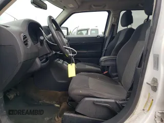 2016 Jeep Patriot Latitude with VIN 1C4NJRFB5GD765482, listed as a Copart auction lot 53126805 with 41,783 mi miles and Clean Title. Bid and sale history available at carsss.com. Image 7.