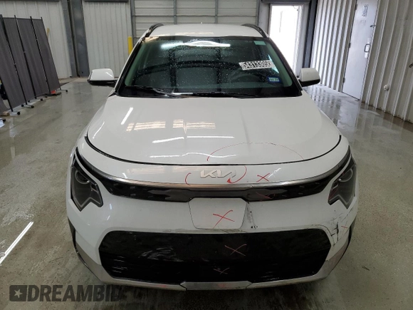 2024 Kia Niro Wind with VIN KNDCR3L13R5121615, listed as a Copart auction lot 54313305 with 13,614 mi miles and Clean Title. Bid and sale history available at DreamBid. Image 5.