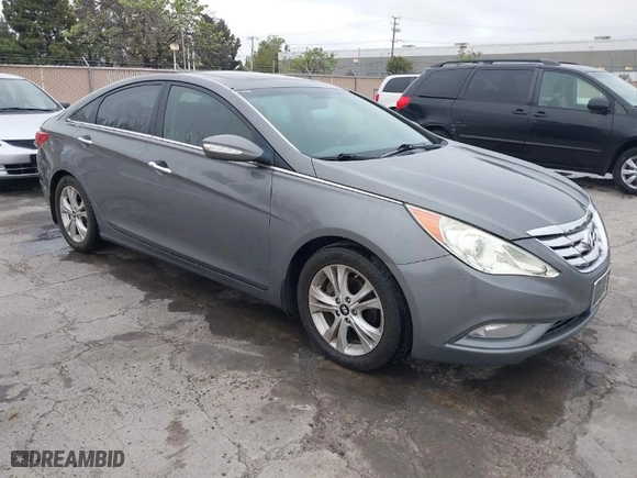 2013 Hyundai Sonata SE with VIN 5NPEC4AC0DH519040, listed as a IAAI auction lot 41934801 with 283,765 mi miles. Bid and sale history available at carsss.com. Image 1.