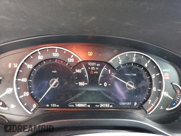 2019 BMW X3 sDrive30i z VIN 5UXTR7C53KLF25057, wystawiony jako Copart lot #59088305 z przebiegiem 148 641 mil mil oraz Szkoda całkowita • Salvage title. Historia ofert i sprzedaży dostępna na DreamBid. Obrazek 9.