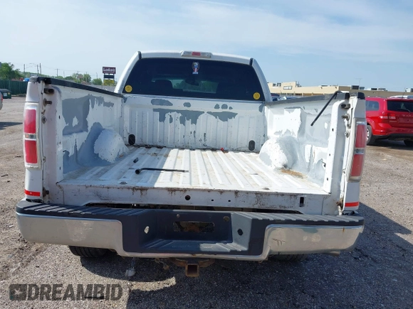 2009 Ford F-150 XL with VIN 1FTPX14V19KA68931, listed as a IAAI auction lot 42099582 with Not Provided miles. Bid and sale history available at carsss.com. Image 15.