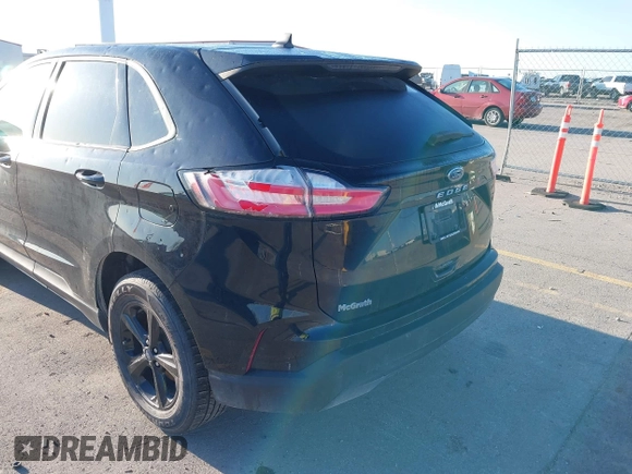 2021 Ford Edge SE with VIN 2FMPK3G90MBA18643, listed as a IAAI auction lot 42180730 with 44,923 mi miles and . Bid and sale history available at DreamBid. Image 18.