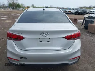 2019 Hyundai Accent SE with VIN 3KPC24A35KE052161, listed as a IAAI auction lot 41916742 with 132,363 mi miles. Bid and sale history available at carsss.com. Image 16.
