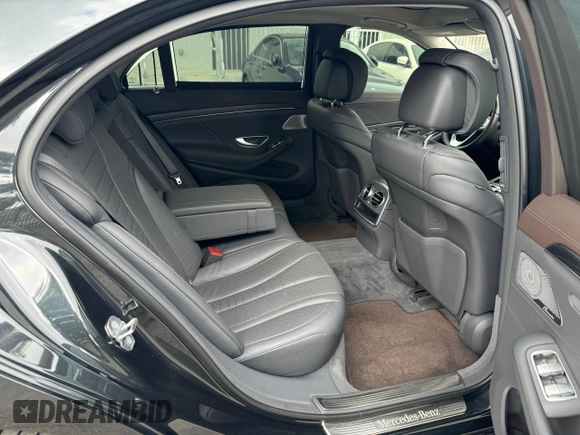 2020 Mercedes-Benz S-Class S 560 with VIN W1KUG8DB7LA559539, listed as a Copart auction lot 74956614 with 26,014 mi miles and Non Repairable. Bid and sale history available at carsss.com. Image 11.