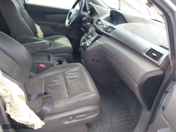 2012 Honda Odyssey EX-L with VIN 5FNRL5H64CB136514, listed as a IAAI auction lot 41837755 with 175,844 mi miles. Bid and sale history available at carsss.com. Image 5.