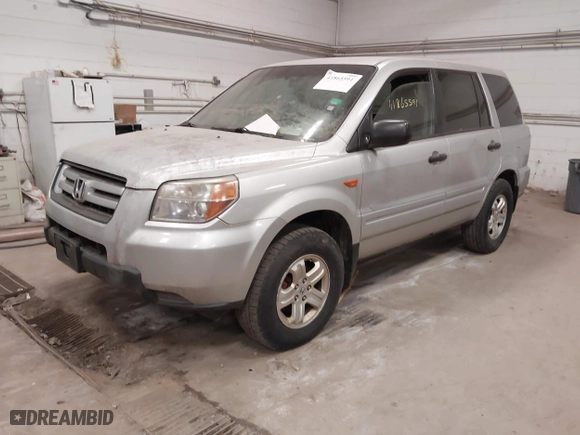 2007 Honda Pilot LX with VIN 5FNYF28167B031159, listed as a IAAI auction lot 41865591 with 163,320 mi miles. Bid and sale history available at carsss.com. Image 2.