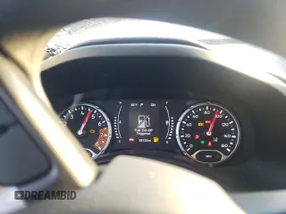 2023 Jeep Renegade Upland with VIN ZACNJDB1XPPP15384, listed as a Copart auction lot 44714055 with 28,125 mi miles and Salvage title. Bid and sale history available at DreamBid. Image 9.
