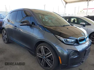 2017 BMW i3 с VIN WBY1Z8C5XHV551484, выставлен на аукционе IAAI как лот 42293232 с пробегом 74 082 миль миль и . История ставок и продаж доступна на DreamBid. Изображение 1.