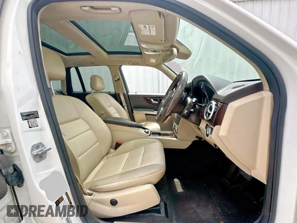 2015 Mercedes-Benz GLK GLK 350 with VIN WDCGG5HB2FG347630, listed as a Copart auction lot 54959725 with 114,506 mi miles and Clean Title. Bid and sale history available at carsss.com. Image 5.
