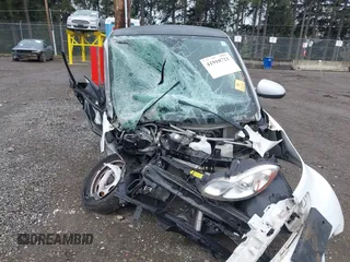 2012 Smart fortwo Pure with VIN WMEEJ3BA3CK573365, listed as a IAAI auction lot 41910721 with Not Provided miles and . Bid and sale history available at DreamBid. Image 12.
