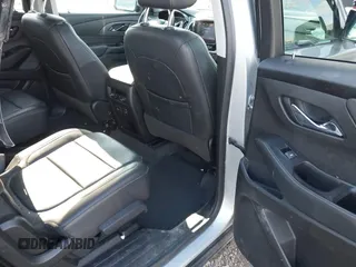 2020 Chevrolet Traverse Premier with VIN 1GNEVKKW3LJ146063, listed as a IAAI auction lot 41523886 with 95,380 mi miles. Bid and sale history available at carsss.com. Image 8.