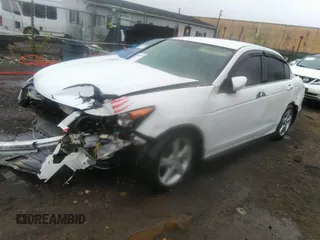 2010 Honda Accord LX z VIN 1HGCP2F37AA190348, wystawiony jako IAAI lot #32994172 z przebiegiem 181 578 mil mil oraz . Historia ofert i sprzedaży dostępna na DreamBid. Obrazek 2.