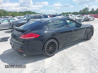 2016 Porsche Panamera 4 z VIN WP0AA2A71GL001210, wystawiony jako IAAI lot #42230574 z przebiegiem Nie podano mil oraz . Historia ofert i sprzedaży dostępna na DreamBid. Obrazek 4.