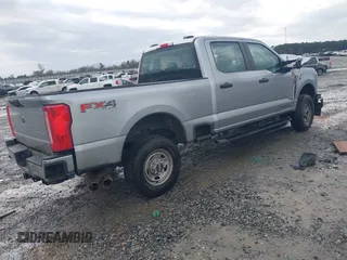2024 Ford F-250 XL с VIN 1FT7W2BT0RED97130, выставлен на аукционе IAAI как лот 41706600 с пробегом 17 269 миль миль и . История ставок и продаж доступна на DreamBid. Изображение 4.