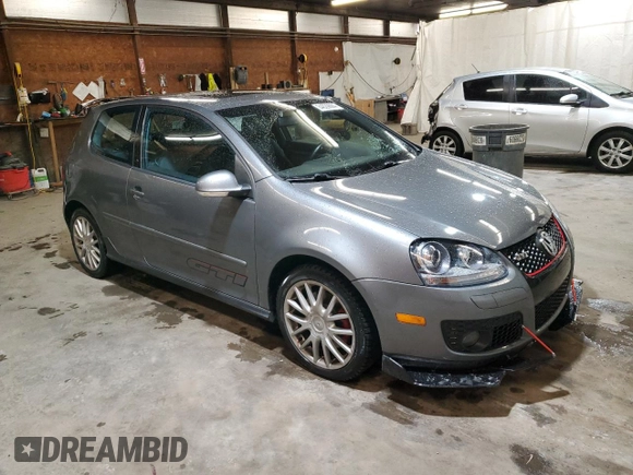 2006 Volkswagen GTI z VIN WVWFV71K56W107975, wystawiony jako Copart lot #84029684 z przebiegiem 131 893 mil mil oraz Szkoda całkowita • Salvage title. Historia ofert i sprzedaży dostępna na DreamBid. Obrazek 4.