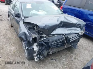 2014 Volkswagen Passat SE with VIN 1VWBT7A31EC109250, listed as a IAAI auction lot 33727929 with Not provided miles and . Bid and sale history available at DreamBid. Image 6.