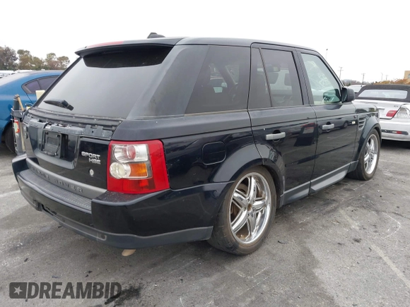 2008 Land Rover Range Rover Sport HSE with VIN SALSK25418A183224, listed as a IAAI auction lot 42138752 with 162,014 mi miles and . Bid and sale history available at DreamBid. Image 4.