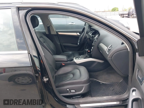 2014 Audi allroad A4 Premium Plus z VIN WA1UFAFL2EA092988, wystawiony jako IAAI lot #41879196 z przebiegiem 147 063 mil mil oraz . Historia ofert i sprzedaży dostępna na DreamBid. Obrazek 5.