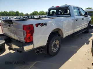 2022 Ford F-250 XL with VIN 1FT8W2BT1NED77578, listed as a Copart auction lot 55841935 with 64,639 mi miles and Salvage title. Bid and sale history available at DreamBid. Image 3.