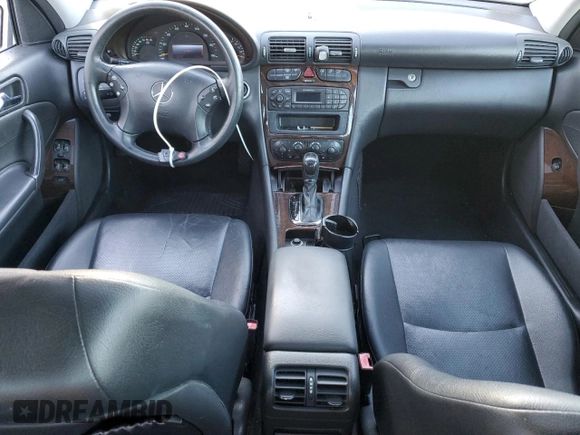 2002 Mercedes-Benz C 230/260/280/320 with VIN WDBRF61J92F200907, listed as a Copart auction lot 85004194 with 80,953 mi miles and Salvage Title. Bid and sale history available at DreamBid. Image 8.