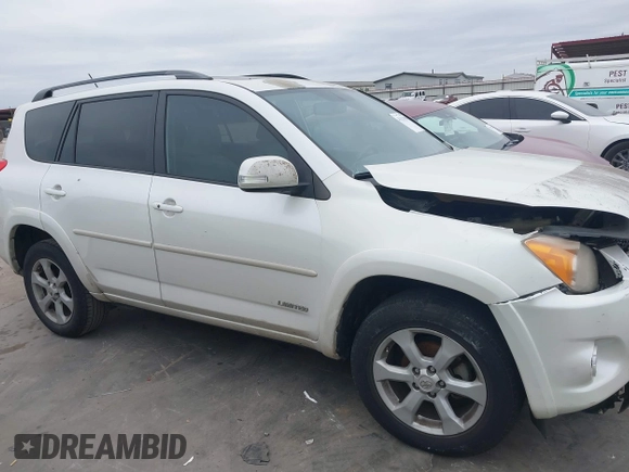 2011 Toyota RAV4 Ltd with VIN 2T3YF4DV1BW101481, listed as a IAAI auction lot 41321980 with 104,263 mi miles. Bid and sale history available at carsss.com. Image 13.