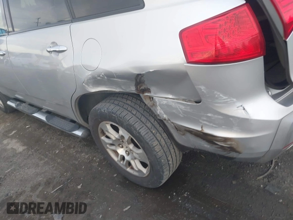 2009 Acura MDX Tech Pkg with VIN 2HNYD28669H517849, listed as a IAAI auction lot 41483890 with 214,096 mi miles. Bid and sale history available at carsss.com. Image 6.