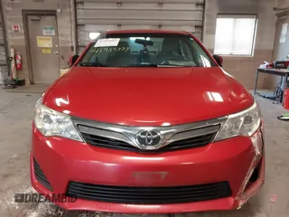2013 Toyota Camry L with VIN 4T4BF1FK3DR285864, listed as a IAAI auction lot 41983989 with 145,621 mi miles. Bid and sale history available at carsss.com. Image 12.