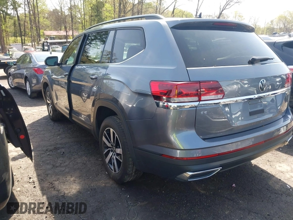 2022 Volkswagen Atlas SE with VIN 1V2DP2CA0NC503805, listed as a IAAI auction lot 41928342 with 65,860 mi miles and . Bid and sale history available at DreamBid. Image 3.