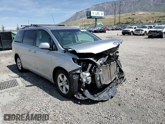 2011 Toyota Sienna LE AAS с VIN 5TDKK3DC9BS149113, выставлен на аукционе Copart как лот 56712085 с пробегом 212 294 миль миль и Списание • Salvage title. История ставок и продаж доступна на DreamBid. Изображение 15.