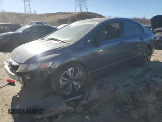 2009 Honda Civic DX-VP z VIN 2HGFA16309H334098, wystawiony jako Copart lot #46351935 z przebiegiem 232 619 mil mil oraz Szkoda całkowita • Salvage title. Historia ofert i sprzedaży dostępna na DreamBid. Obrazek 1.