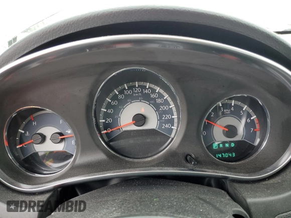 2012 Chrysler 200 LX with VIN 1C3CCBAB9CN315374, listed as a Copart auction lot 44841705 with 147,043 mi miles and Clean Title. Bid and sale history available at DreamBid. Image 9.