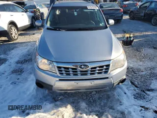 2013 Subaru Forester 2.5X Premium with VIN JF2SHADC2DH433260, listed as a Copart auction lot 41915785 with 60,063 mi miles and Clean Title. Bid and sale history available at carsss.com. Image 5.
