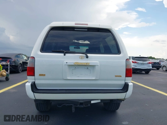 1998 Toyota 4Runner SR5 z VIN JT3GN86R5W0060650, wystawiony jako IAAI lot #42373192 z przebiegiem 264 886 mil mil oraz . Historia ofert i sprzedaży dostępna na DreamBid. Obrazek 17.