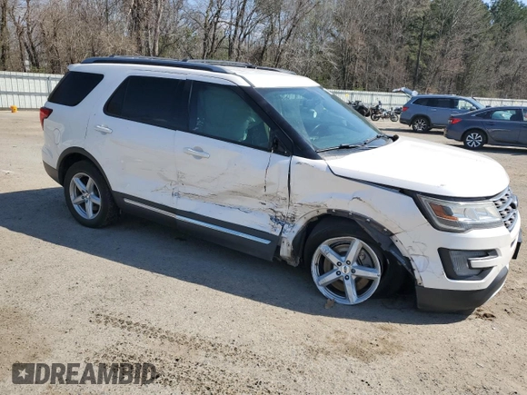2017 Ford Explorer XLT с VIN 1FM5K8D83HGC80283, выставлен на аукционе Copart как лот 48674475 с пробегом 190 029 миль миль и Списание • Salvage title. История ставок и продаж доступна на DreamBid. Изображение 4.