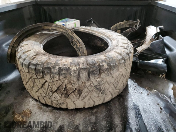 2011 Ford F-350 XL with VIN 1FT8W3BT1BEB65054, listed as a Copart auction lot 44573145 with 143,956 mi miles and Salvage Title. Bid and sale history available at DreamBid. Image 12.