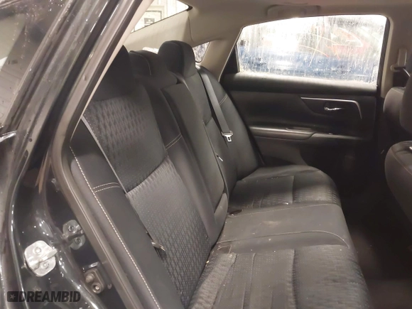 2016 Nissan Altima 2.5 SL with VIN 1N4AL3AP5GC184553, listed as a IAAI auction lot 41265365 with 90,890 mi miles. Bid and sale history available at carsss.com. Image 8.