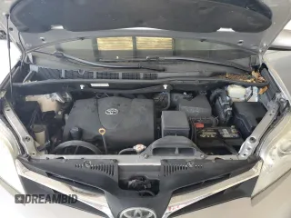 2018 Toyota Sienna LE Auto Access Seat with VIN 5TDKZ3DC5JS959834, listed as a Copart auction lot 51002875 with 113,144 mi miles and Salvage Title. Bid and sale history available at carsss.com. Image 12.