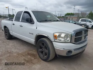2008 Dodge Ram 1500 SLT with VIN 1D7HA18N38S514890, listed as a IAAI auction lot 41849442 with 272,564 mi miles. Bid and sale history available at carsss.com. Image 1.