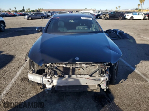 2019 Mercedes-Benz E 450 with VIN WDDZH6JB2KA528466, listed as a Copart auction lot 86706824 with 25,922 mi miles and Salvage Title. Bid and sale history available at DreamBid. Image 5.