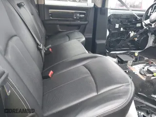 2018 Ram 2500 Laramie with VIN 3C6UR5FL7JG260700, listed as a IAAI auction lot 41343304 with 1 mi miles. Bid and sale history available at carsss.com. Image 8.