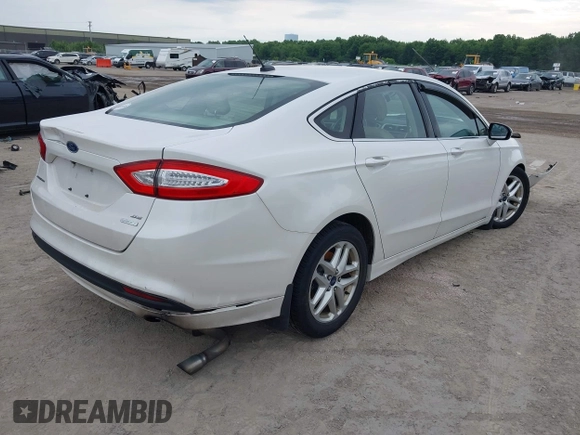 2015 Ford Fusion SE z VIN 1FA6P0HD8F5100832, wystawiony jako IAAI lot #42606376 z przebiegiem Nie podano mil oraz . Historia ofert i sprzedaży dostępna na DreamBid. Obrazek 4.