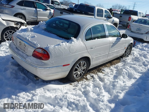 2005 Jaguar S-Type with VIN SAJWA01T75FN17656, listed as a IAAI auction lot 41282140 with 126,631 mi miles and . Bid and sale history available at DreamBid. Image 4.